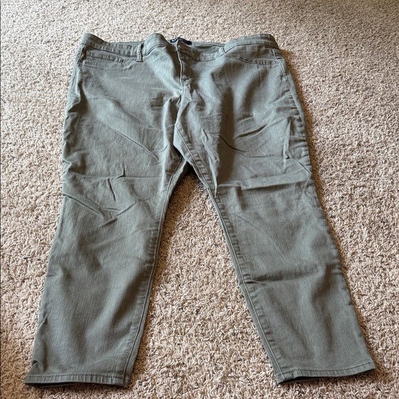 GAP Green Chinos Durable Cotton Blend - Picture 1 of 4